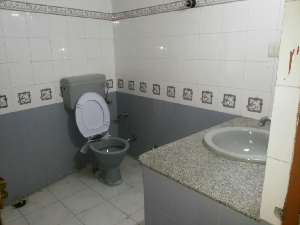 Hotel Saurab Дехрадун Екстериор снимка